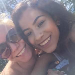 Meet your Posher, Sima